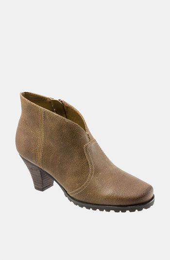 BROWN DISTRESSED SUEDE LEATHER