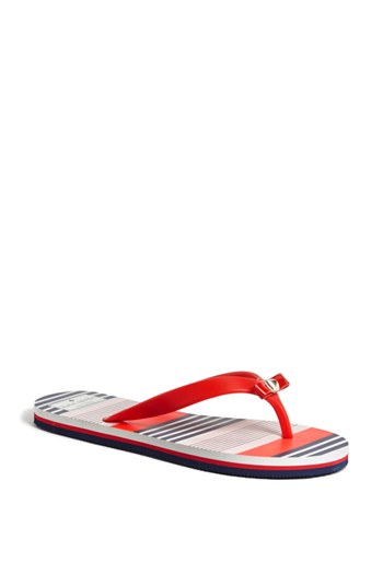 MARASCHINO RED/ LAVENTURA