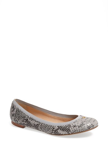 GREY SNAKE PRINT