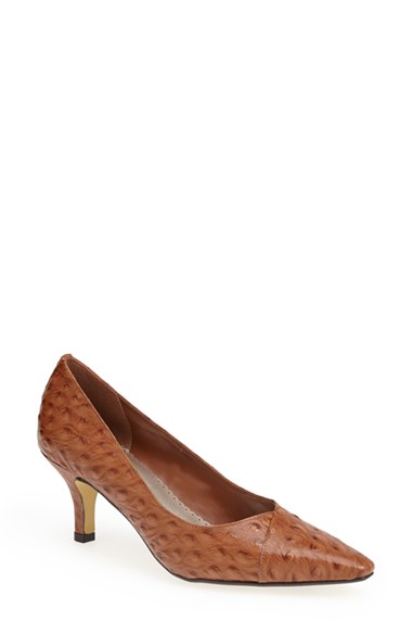 TAN OSTRICH PRINT